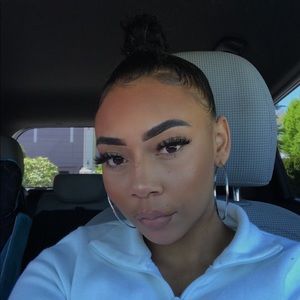 Meet your Posher, Janae